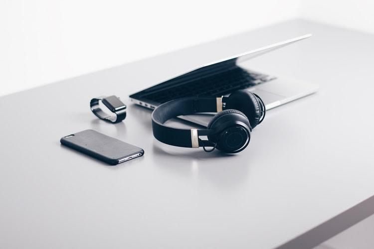 The 10 Best Tech Gifts Of The Season For Everyone On Your List