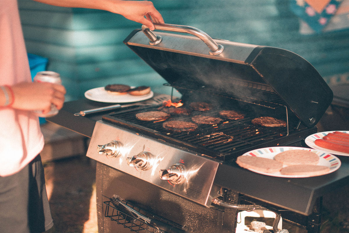How To Master Grilling A Burger