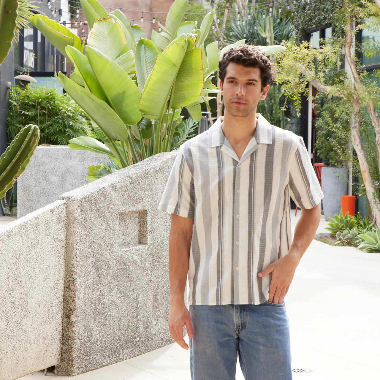 Griffin Textured Short Sleeve Shirt